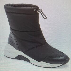 Linea Paolo Black Winter Boots Size 8